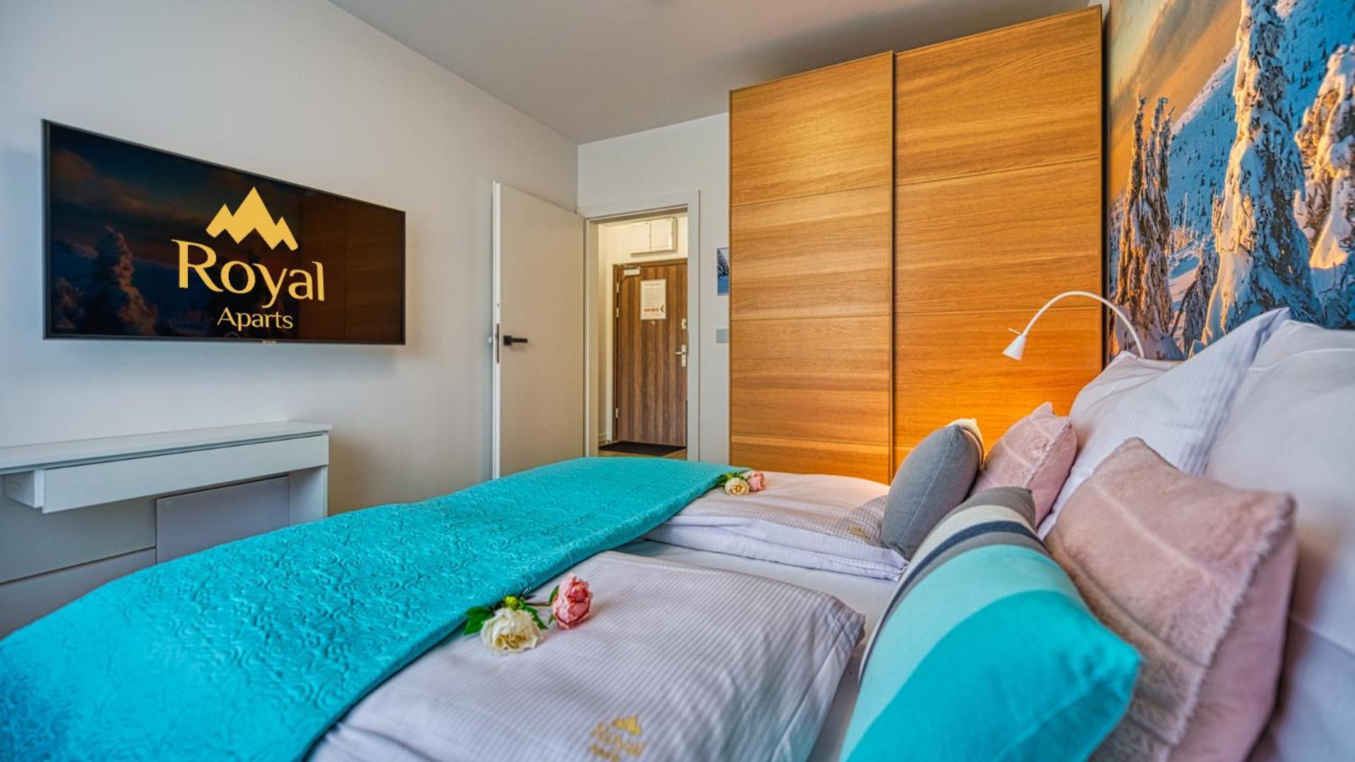 Apartamenty Z Basenem I Saunami Stone Hill Resort Vip Centrum By Royal Aparts Шклярска-Поремба Экстерьер фото