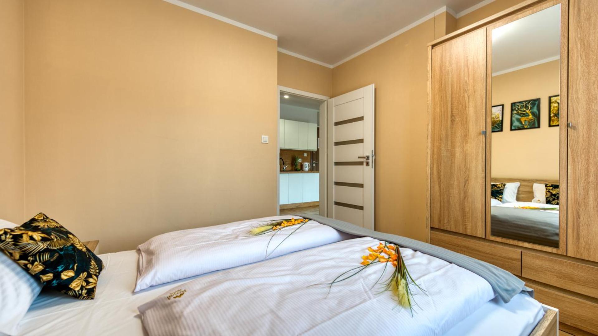 Apartamenty Z Basenem I Saunami Stone Hill Resort Vip Centrum By Royal Aparts Шклярска-Поремба Экстерьер фото