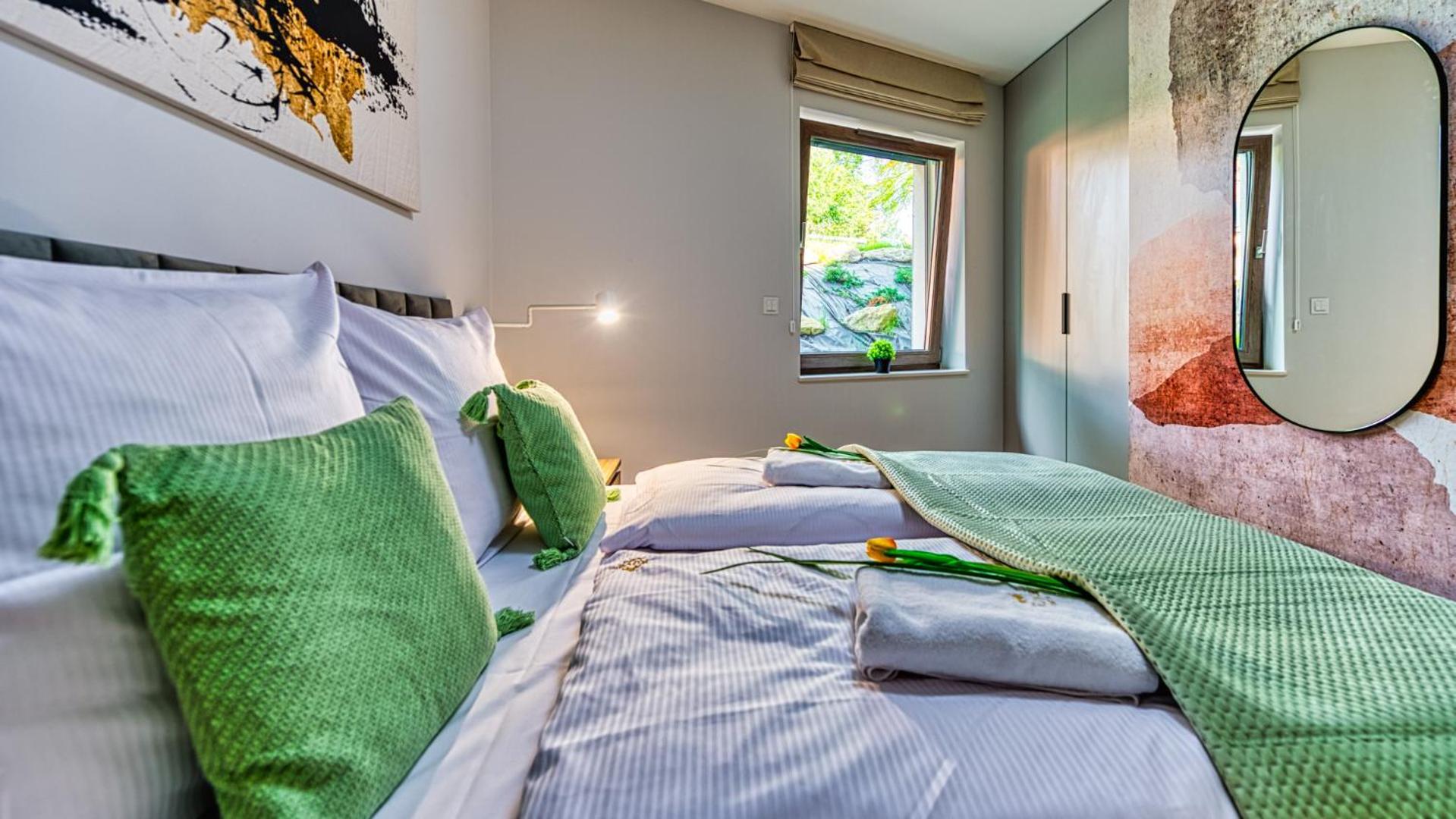 Apartamenty Z Basenem I Saunami Stone Hill Resort Vip Centrum By Royal Aparts Шклярска-Поремба Экстерьер фото